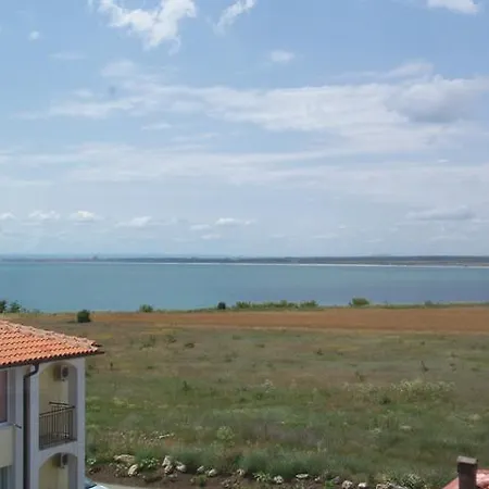 14 Apartment Ravda