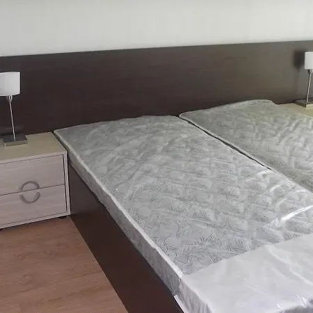 Apartment 14 Ravda